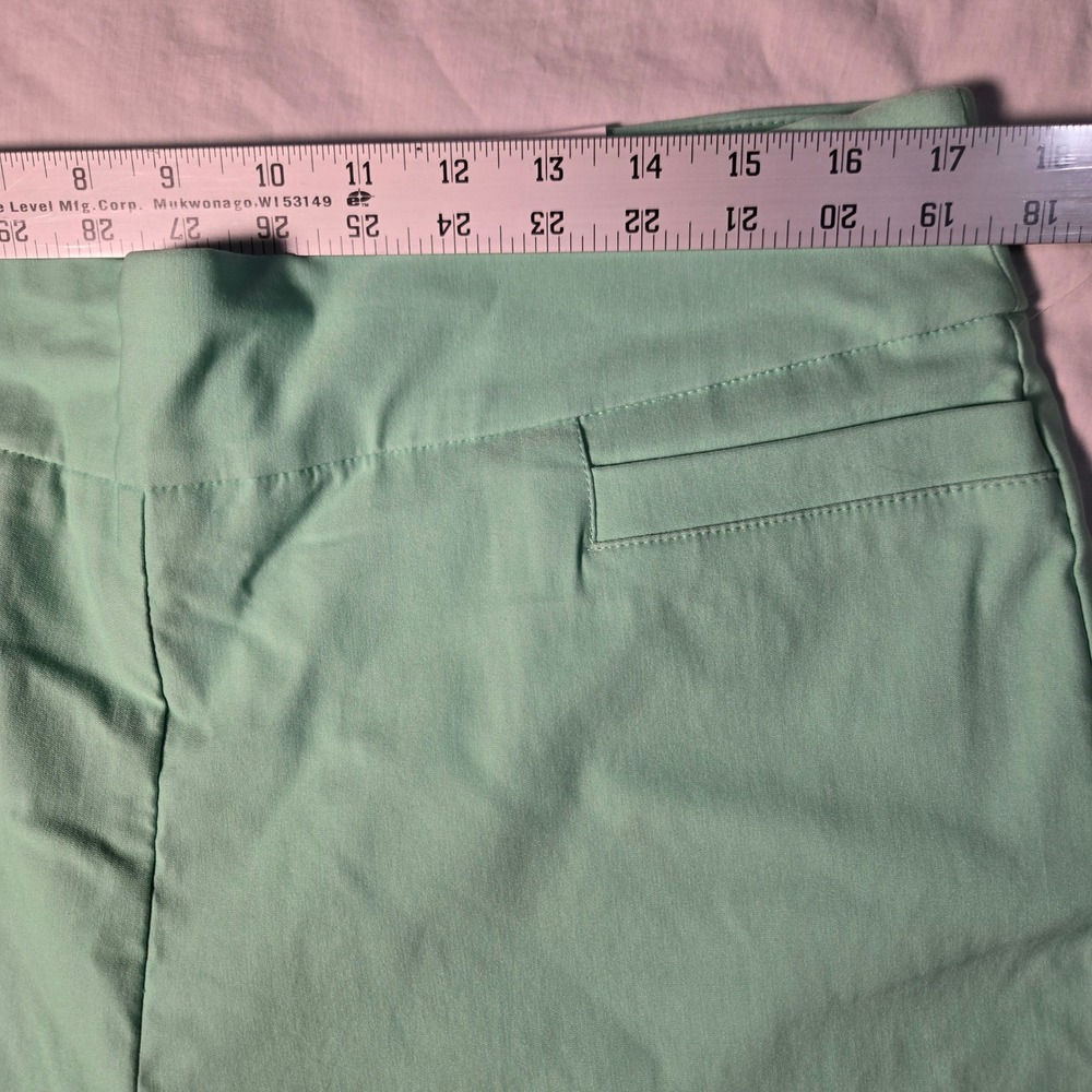 Kim Rogers Capri Pants 16P Mint Green Millennium Capri Tummy Control Pull On NWT - Picture 7 of 8